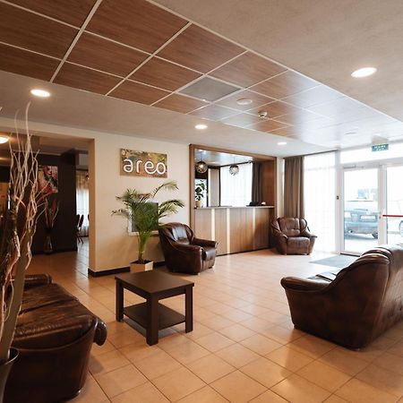 Areo Hotel & Restaurant Bradesti Екстер'єр фото